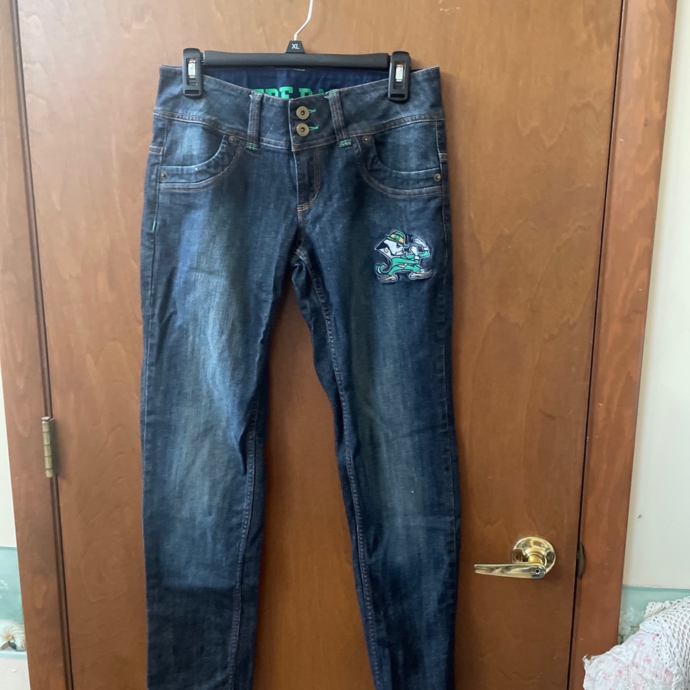Classic college Notee Dame jeans.